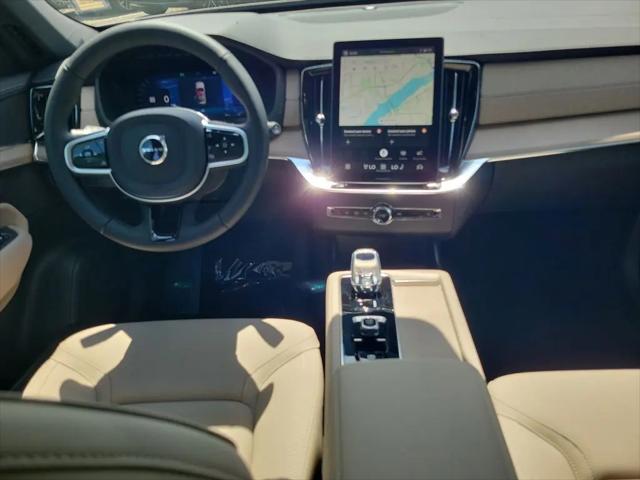 2026 Volvo XC90 Core, B5 AWD Gas (mild hybrid), Gasoline, Bright, 7 Seats