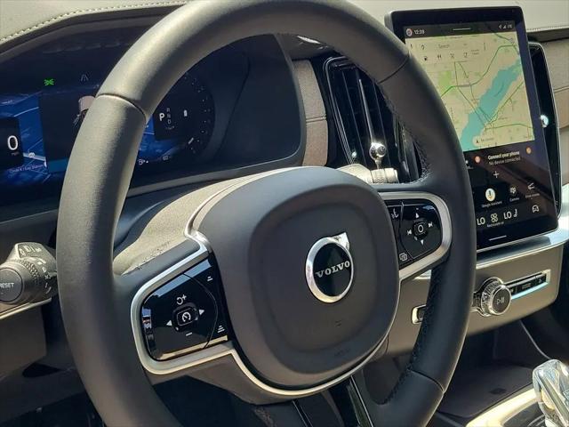 2026 Volvo XC90 Core, B5 AWD Gas (mild hybrid), Gasoline, Bright, 7 Seats