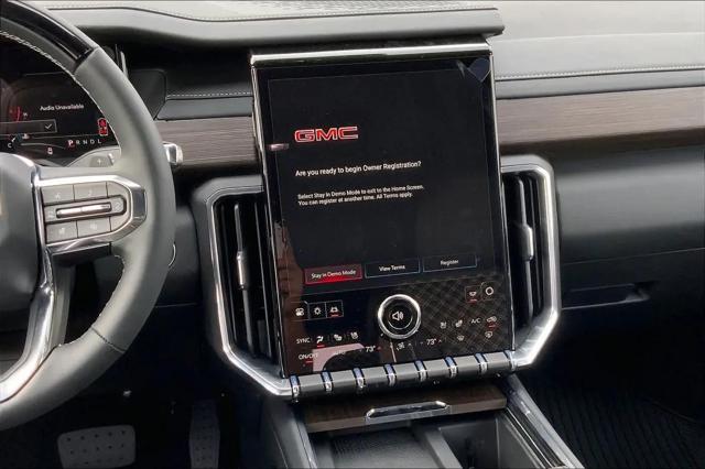 2026 GMC Acadia Denali FWD