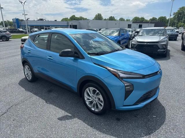 2027 Chevrolet Bolt LT FWD