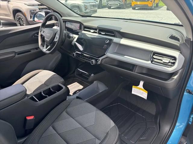 2027 Chevrolet Bolt LT FWD