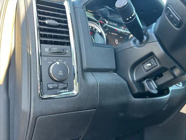 2017 Ram 3500 Laramie Mega Cab 4x4 6'4" Box