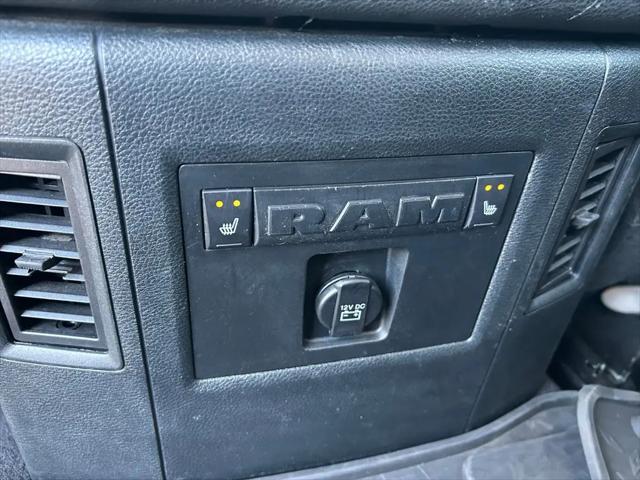 2017 Ram 3500 Laramie Mega Cab 4x4 6'4" Box