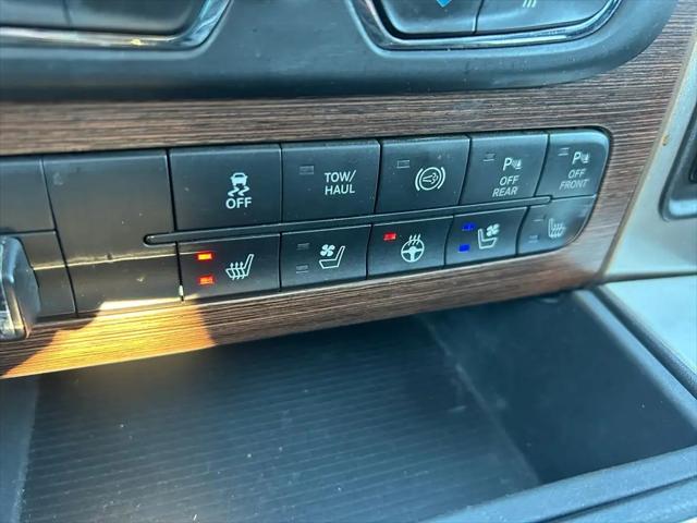 2017 Ram 3500 Laramie Mega Cab 4x4 6'4" Box