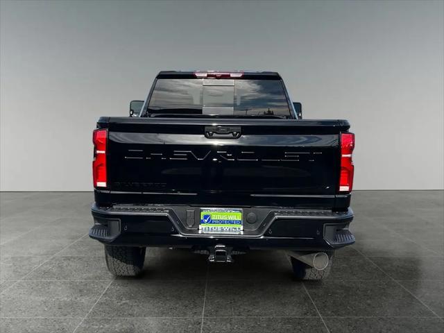 2026 Chevrolet Silverado 2500HD Crew Cab, Standard Bed, LTZ, 4WD