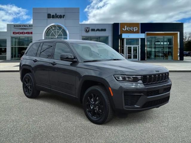 2026 Jeep Grand Cherokee Altitude 4x4 for sale in Lowell, MI