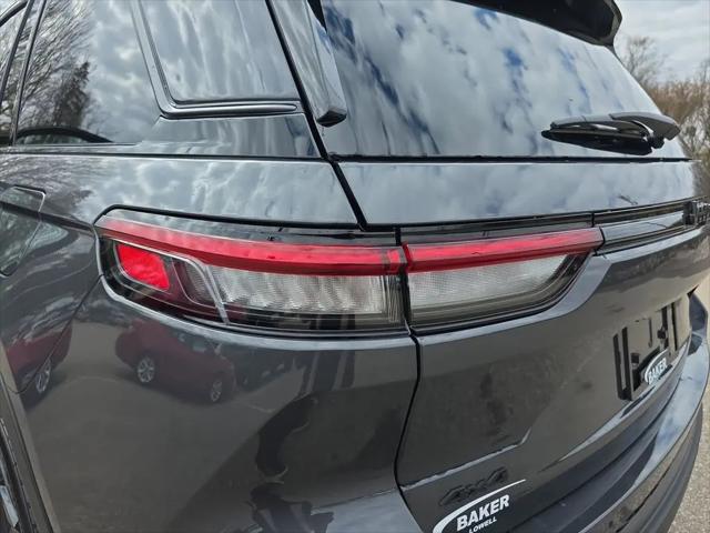 2026 Jeep Grand Cherokee Altitude 4x4