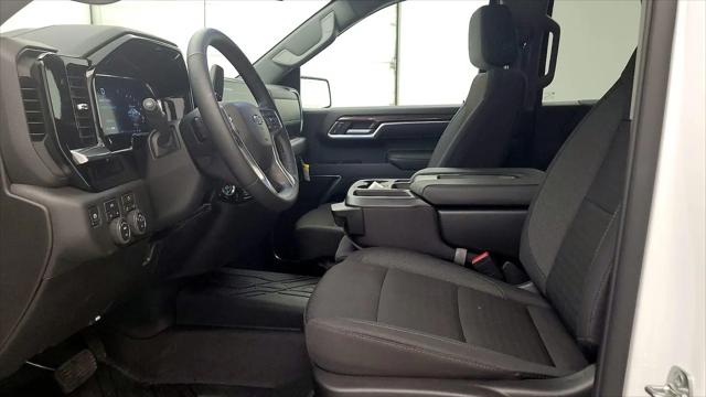 2026 Chevrolet Silverado 1500 4WD Crew Cab Short Bed RST