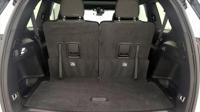 2025 Jeep Grand Cherokee L Laredo X 4x4