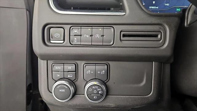 2023 GMC Yukon 4WD SLE