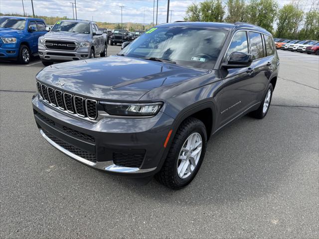 2021 Jeep Grand Cherokee L Laredo 4x4 2021 Jeep Grand Cherokee L Laredo 4x4