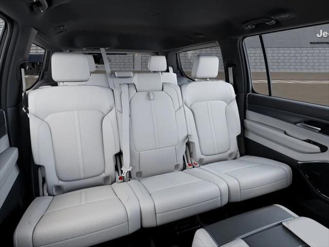 2026 Jeep Grand Wagoneer 4x2