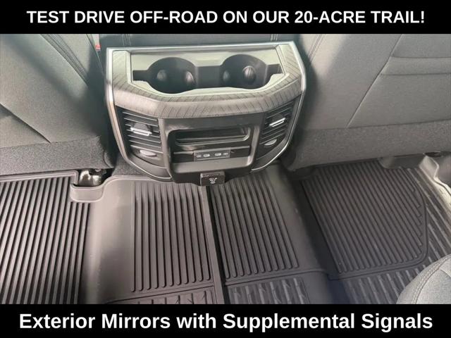 2026 Ram 2500 Big Horn Crew Cab 4x4 64 Box