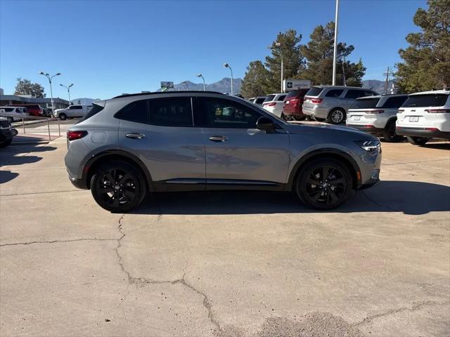 2022 Buick Envision FWD Essence
