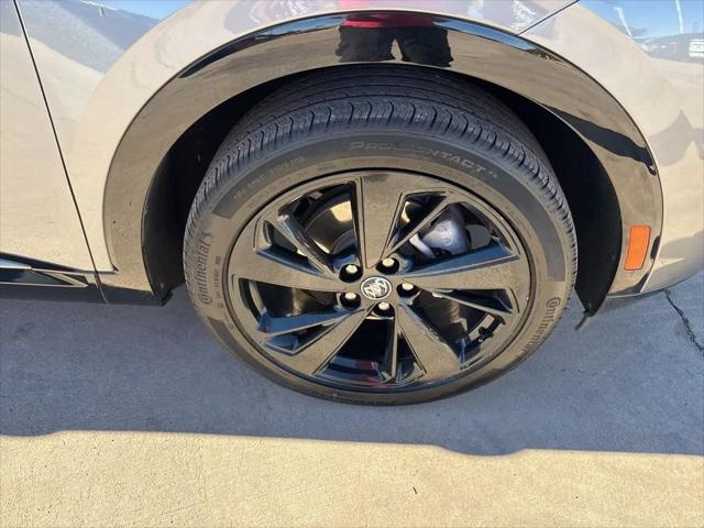 2022 Buick Envision FWD Essence
