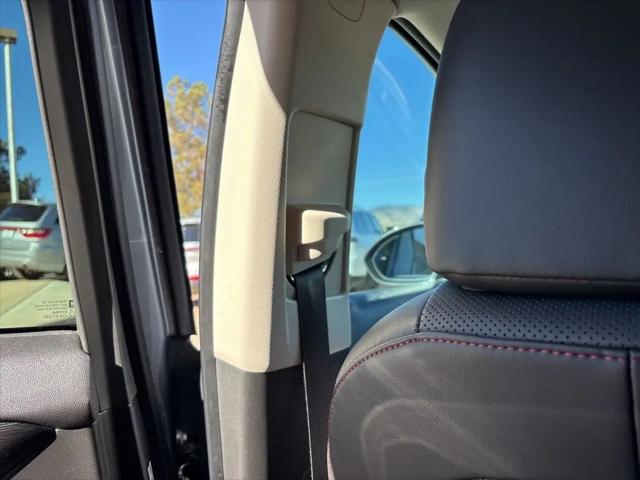 2022 Buick Envision FWD Essence