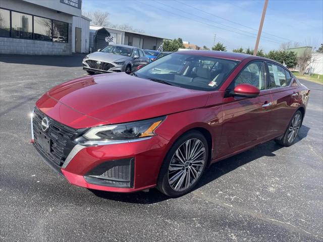 2023 Nissan Altima SL FWD