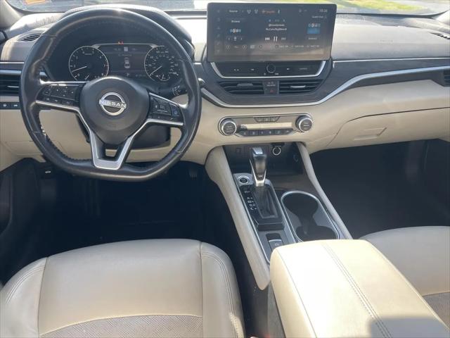 2023 Nissan Altima SL FWD