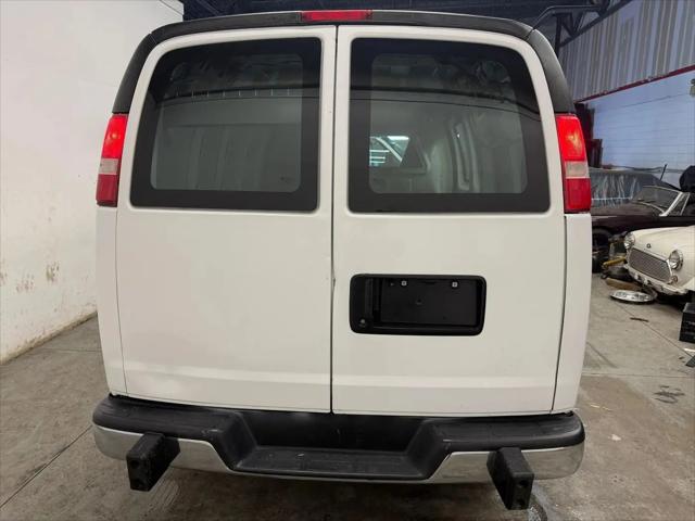 2017 Chevrolet Express Work Van