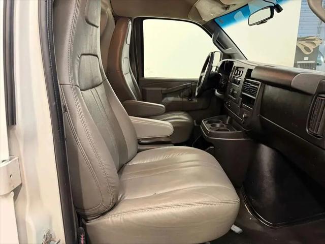 2017 Chevrolet Express Work Van