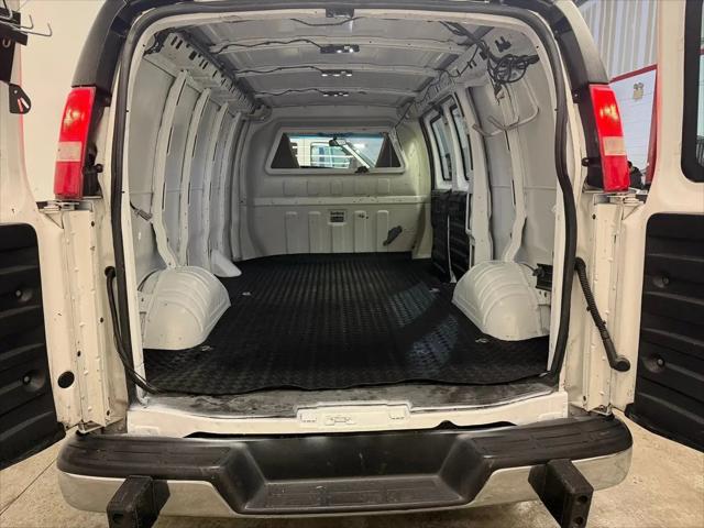 2017 Chevrolet Express Work Van
