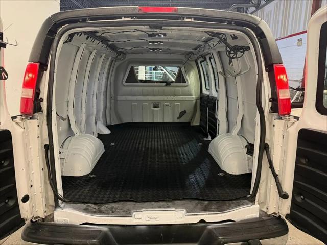 2017 Chevrolet Express Work Van