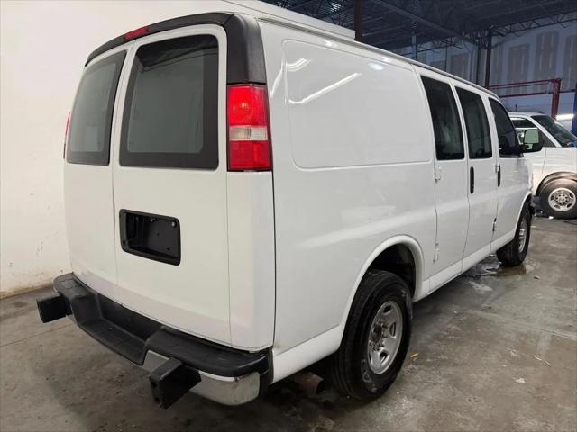 2017 Chevrolet Express Work Van