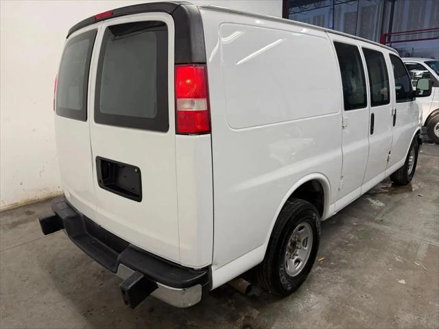 2017 Chevrolet Express Work Van