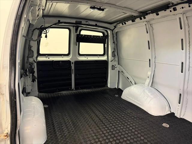 2017 Chevrolet Express Work Van