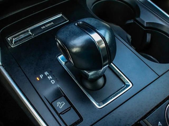 2024 Mazda X-90 3.3 Turbo Select