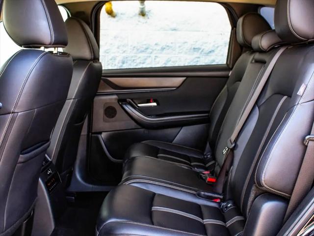 2024 Mazda X-90 3.3 Turbo Select