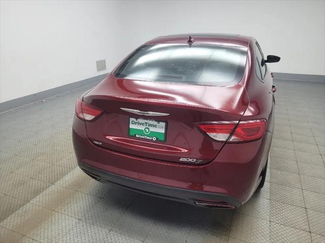 2015 Chrysler 200 S