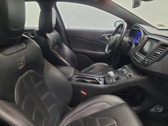 2015 Chrysler 200 S