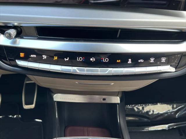 2026 Cadillac iQ Signature Luxury AWD