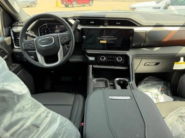 2026 GMC Sierra 2500HD Crew Cab, Standard Bed, Denali, 4WD