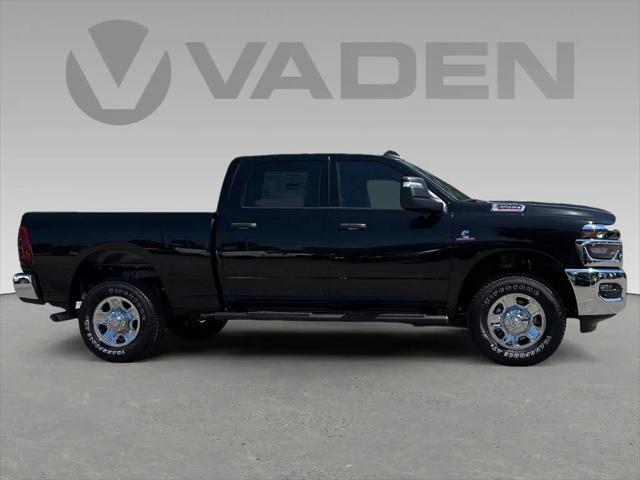 2026 Ram 3500 Tradesman Crew Cab 4x4 6'4" Box