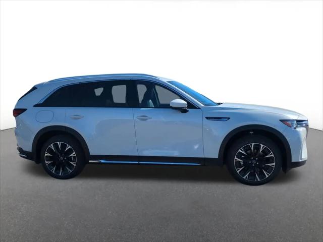 2026 Mazda X-90 Premium Plus
