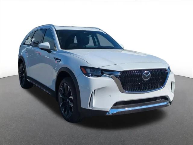 2026 Mazda X-90 Premium Plus