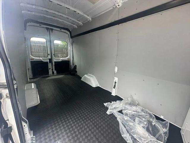 2024 Ford Transit Cargo Van T-350