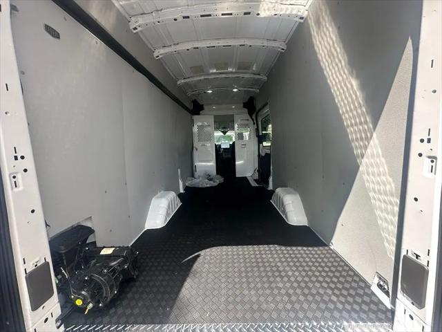 2024 Ford Transit Cargo Van T-350