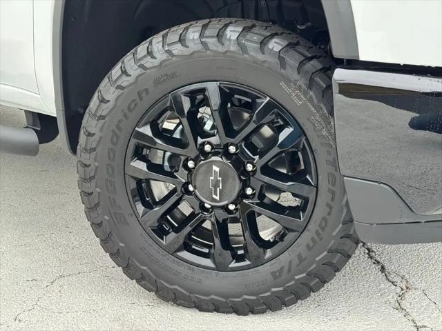 2026 Chevrolet Silverado 2500HD Crew Cab, Standard Bed, LTZ, 4WD