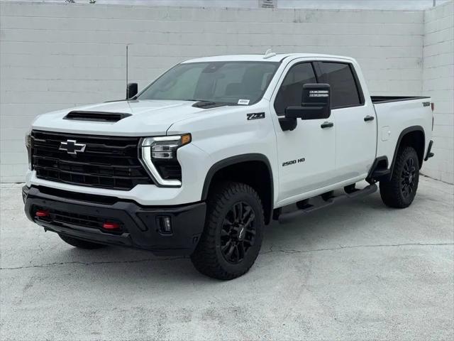 2026 Chevrolet Silverado 2500HD Crew Cab, Standard Bed, LTZ, 4WD
