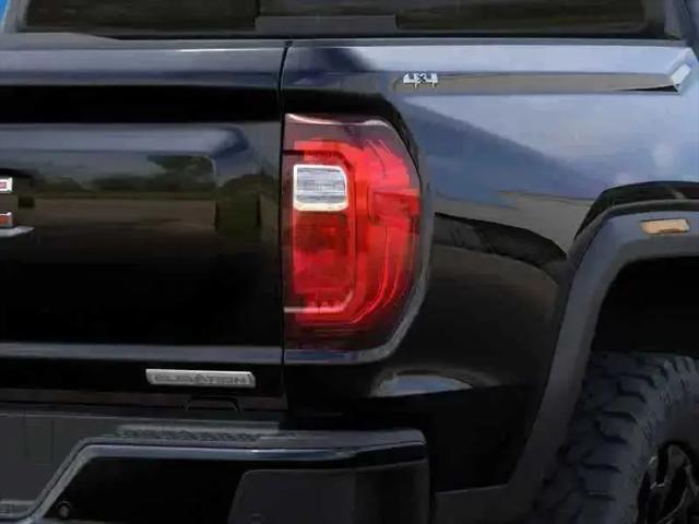 2026 GMC Canyon Elevation, 4WD