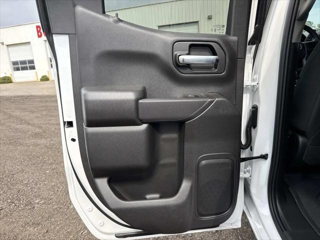 2026 GMC Sierra 1500 Double Cab, Standard Bed, Pro, 4WD