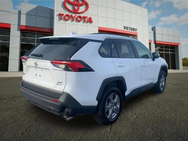 2025 Toyota RAV4 Hybrid XLE
