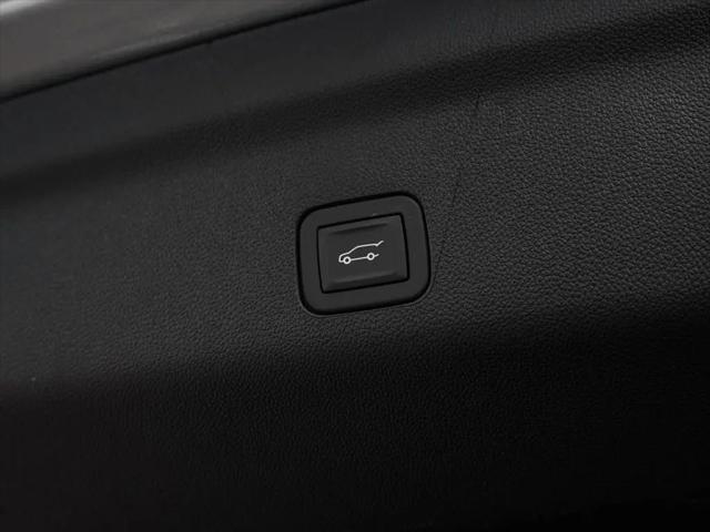2026 GMC Yukon XL 4WD Denali