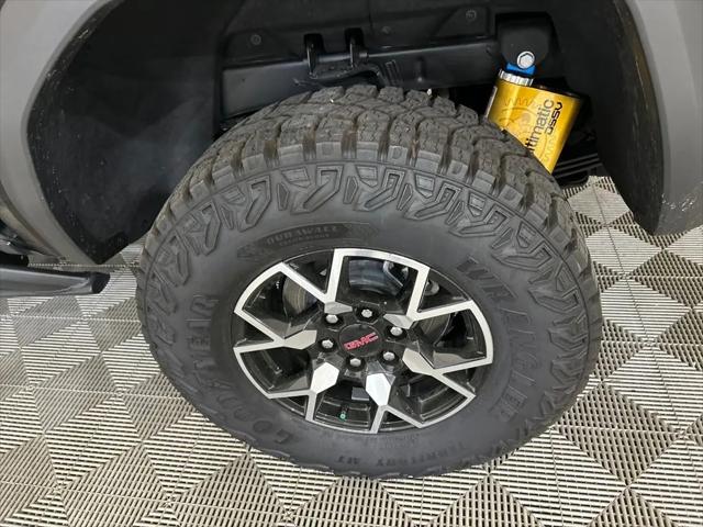 2024 GMC Canyon 4WD AT4X