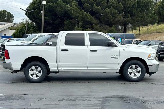 2022 Ram 1500 Classic SLT Crew Cab 4x2 5'7" Box