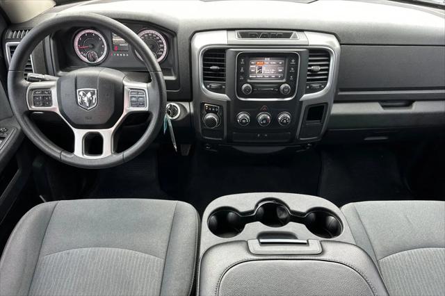 2022 Ram 1500 Classic SLT Crew Cab 4x2 5'7" Box
