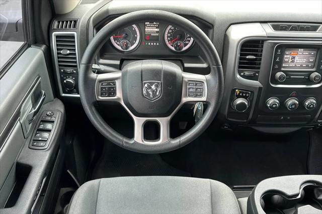 2022 Ram 1500 Classic SLT Crew Cab 4x2 5'7" Box